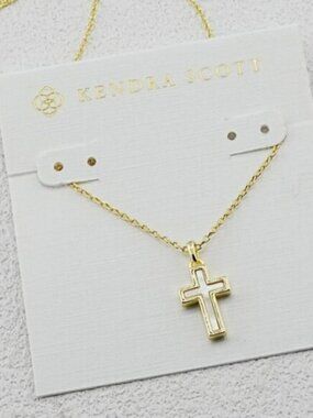 Kendra Scott Gold Cross Necklace💗✨